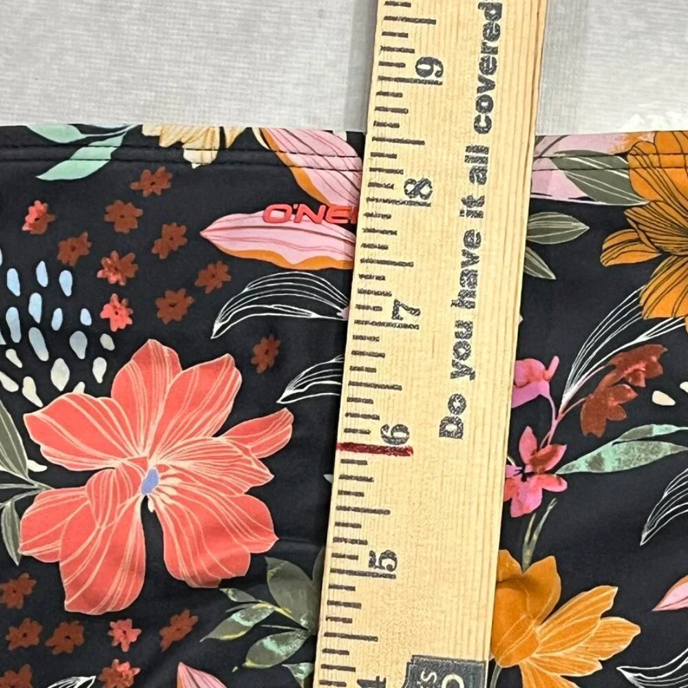 NEW O’Neill Girls Floral Bikini Bottoms Size 16 Swimwear